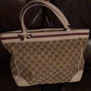 Gucci Gg Supreme MayFair Sherry